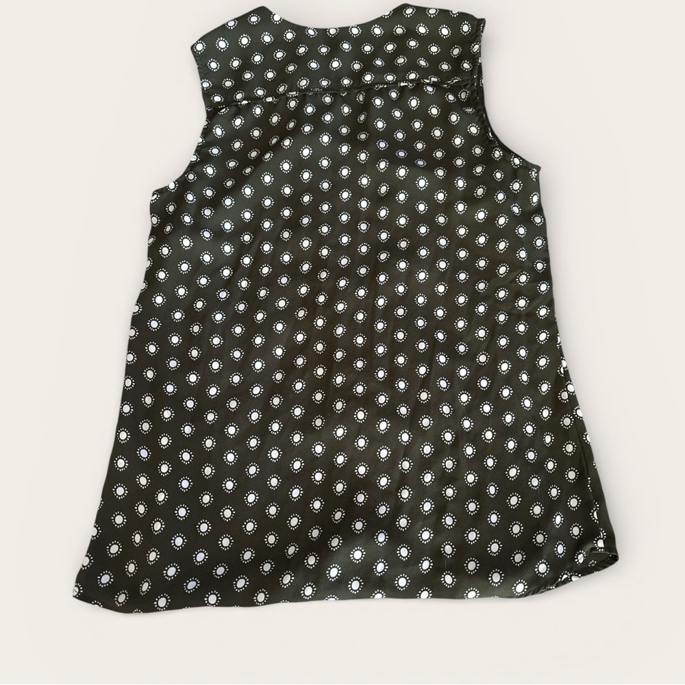 Banana Republic Black and White Patterned Top - Picture 2 of 3